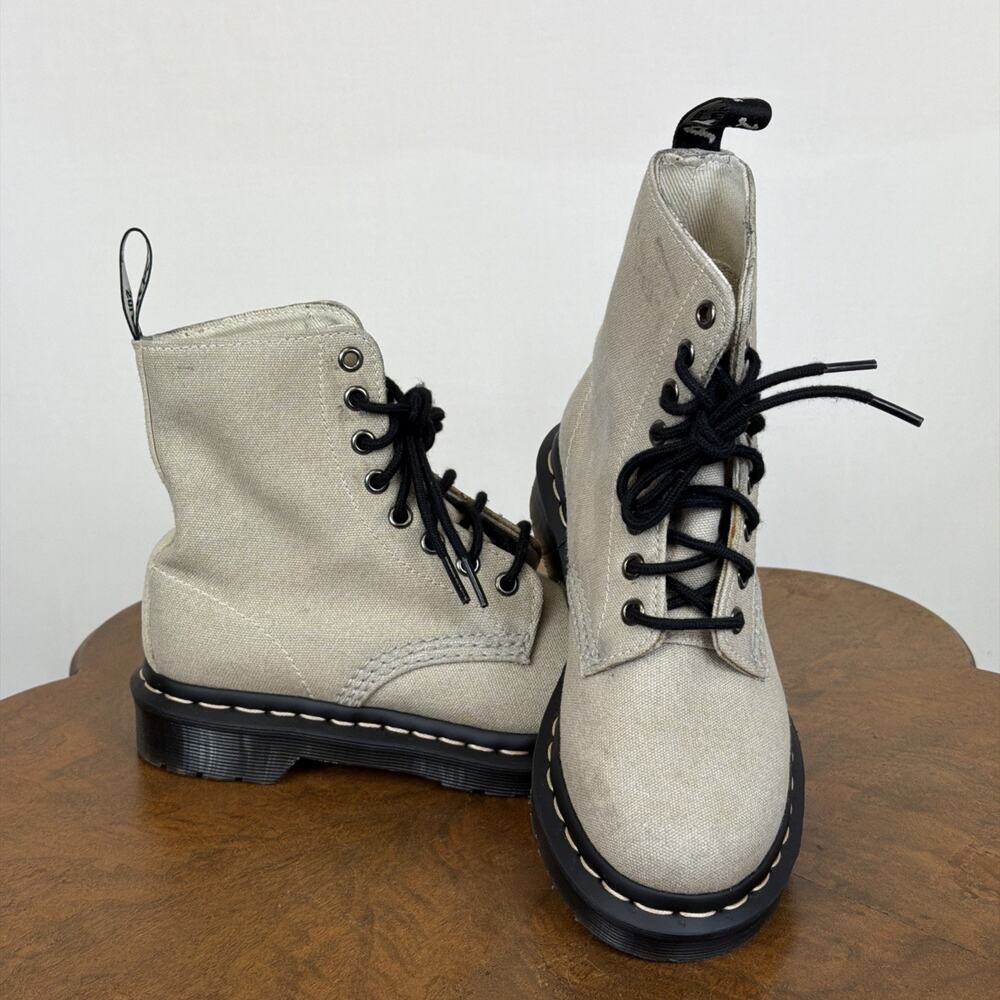 Dr Martens Beige 8-Hole Canvas Boot Womens Size 5 Page Mix Combat